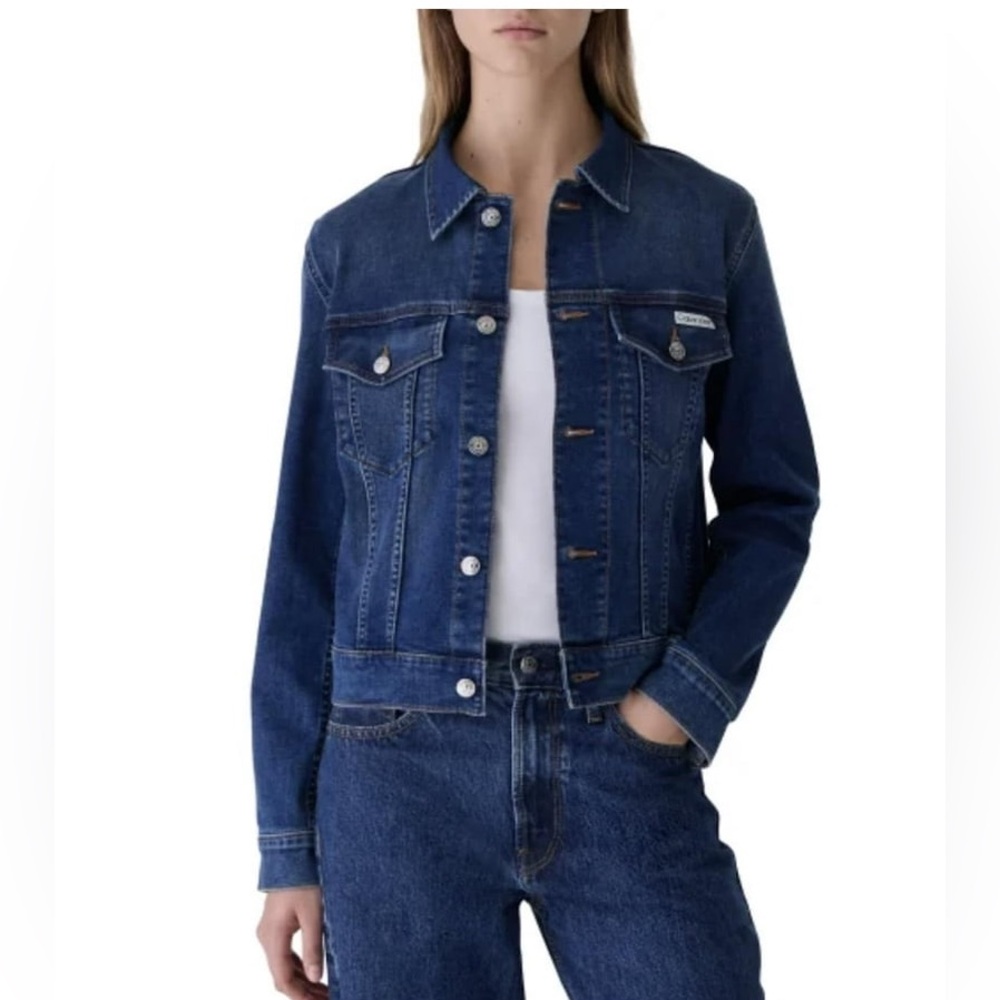 CALVIN KLEIN || Blue Classic Denim Trucker Jacket. Sz. S